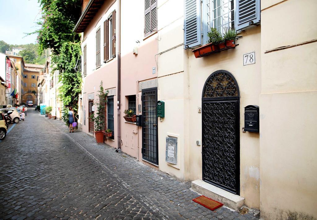 Trastevere Calling You Apartment Rome Room photo