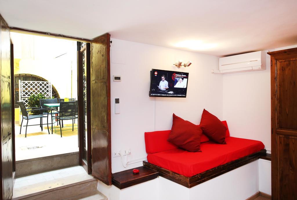 Trastevere Calling You Apartment Rome Room photo